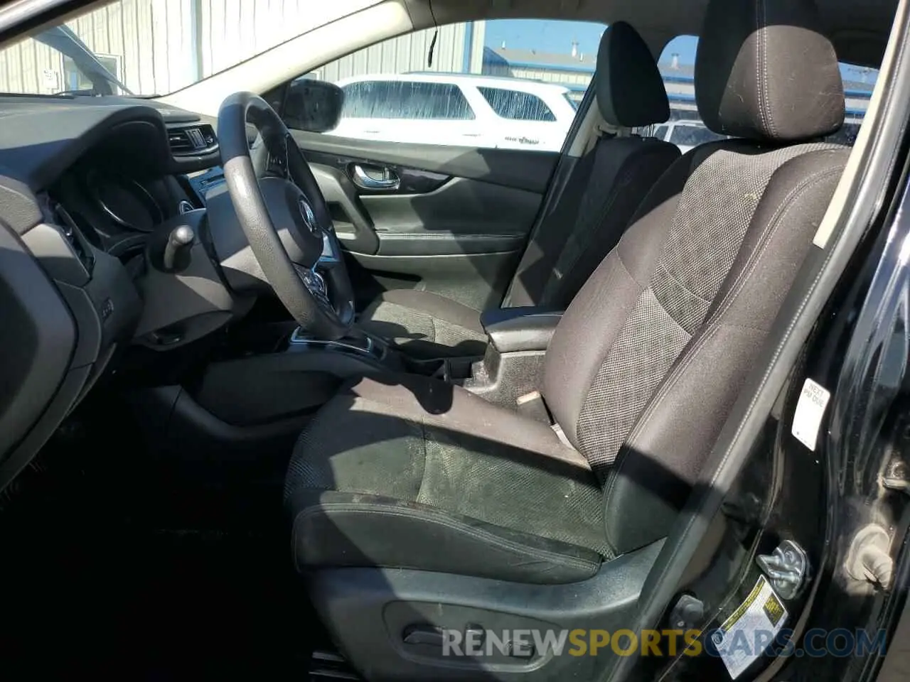 7 Photograph of a damaged car JN1BJ1CP1KW233442 NISSAN ROGUE 2019