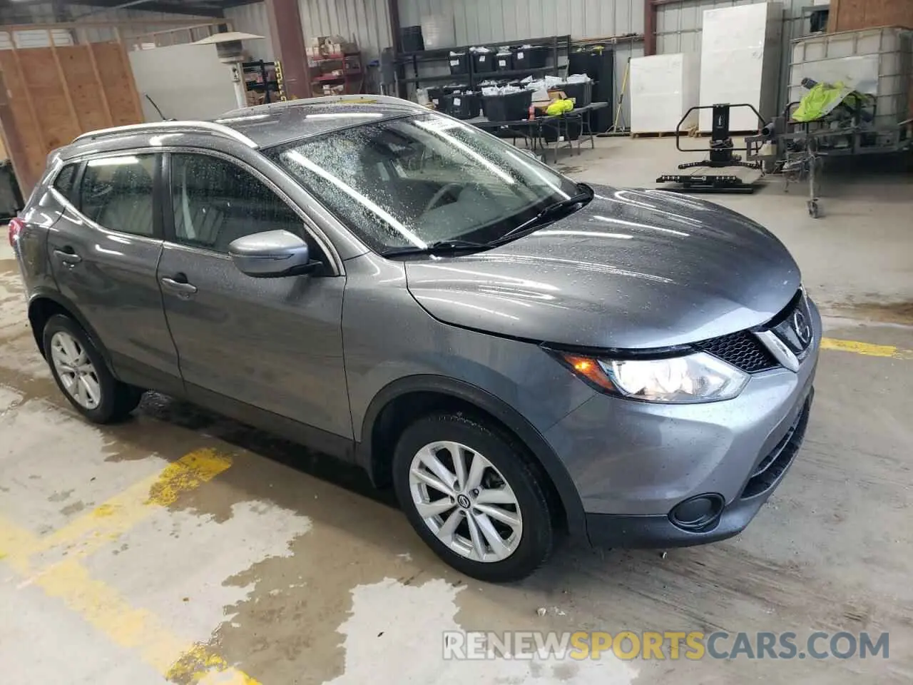 4 Photograph of a damaged car JN1BJ1CP1KW234364 NISSAN ROGUE 2019