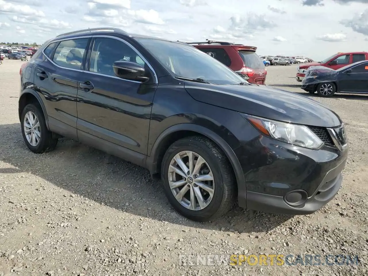 4 Photograph of a damaged car JN1BJ1CP1KW522479 NISSAN ROGUE 2019