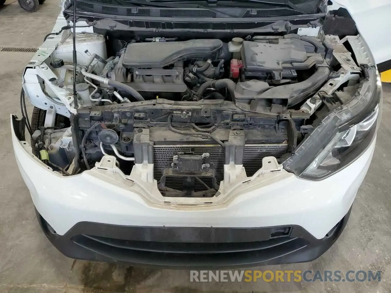 12 Photograph of a damaged car JN1BJ1CP2KW224412 NISSAN ROGUE 2019