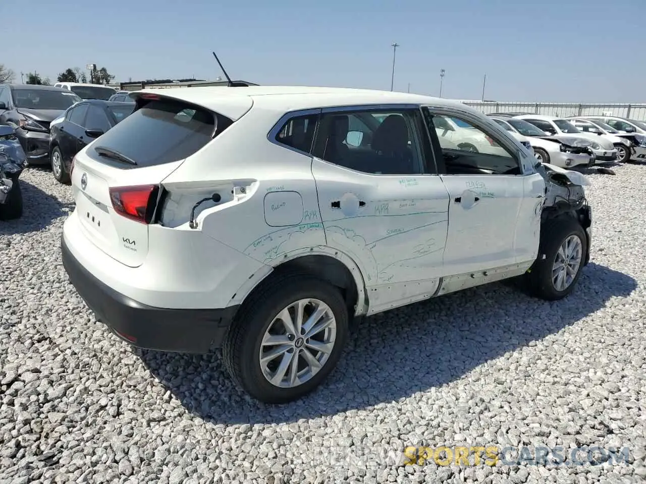 3 Photograph of a damaged car JN1BJ1CP2KW224412 NISSAN ROGUE 2019