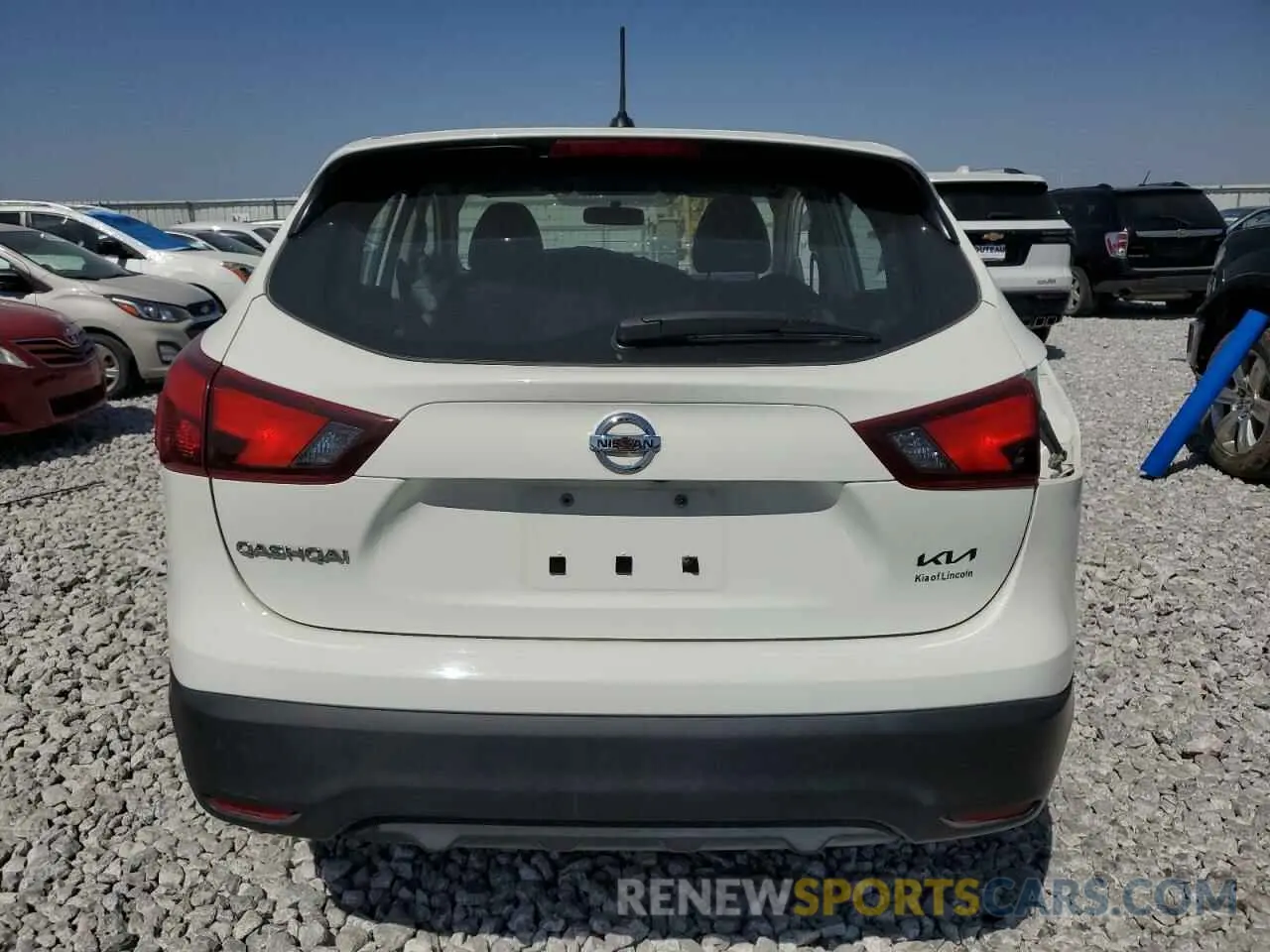 6 Photograph of a damaged car JN1BJ1CP2KW224412 NISSAN ROGUE 2019