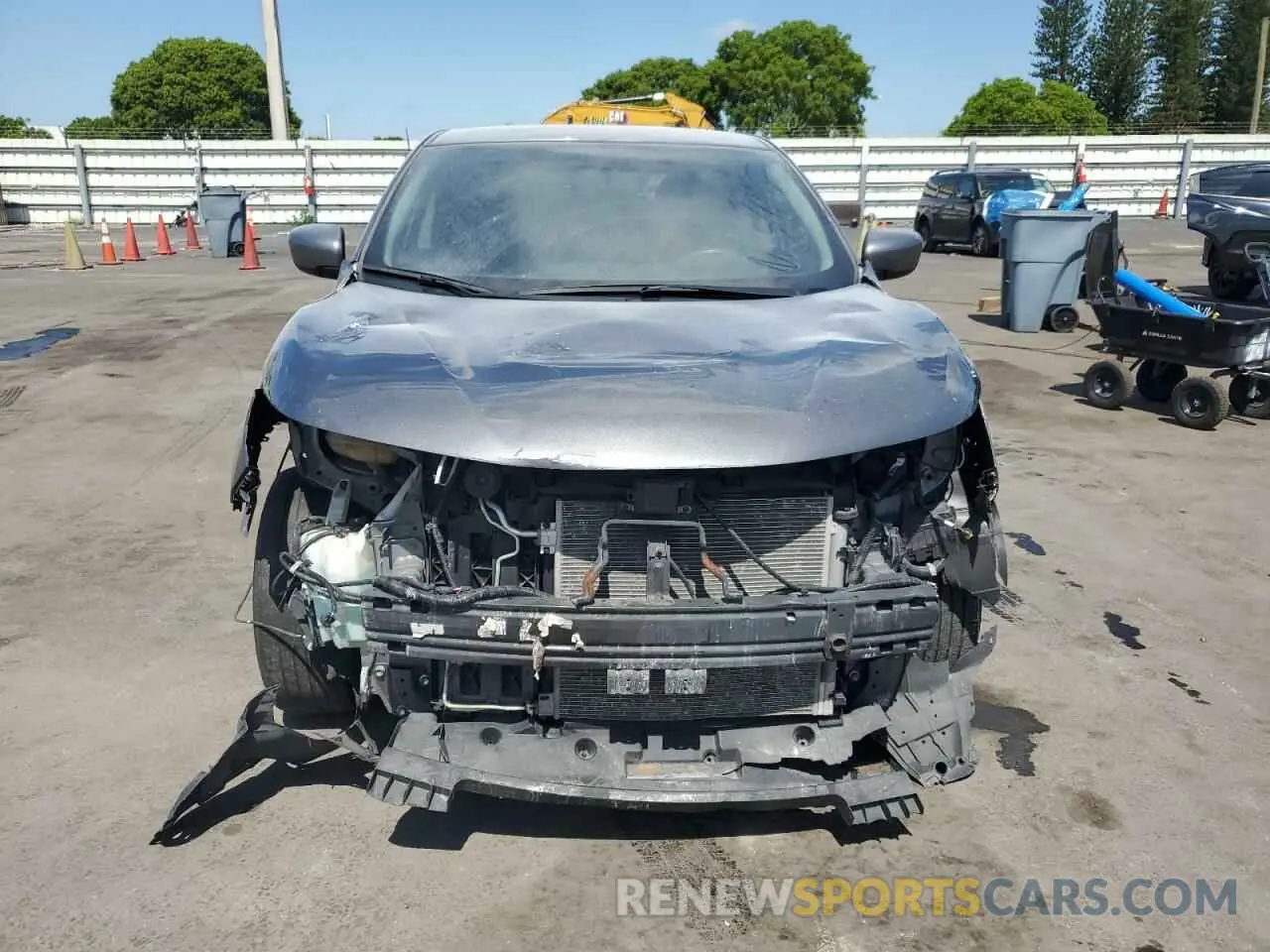 5 Photograph of a damaged car JN1BJ1CP2KW239833 NISSAN ROGUE 2019