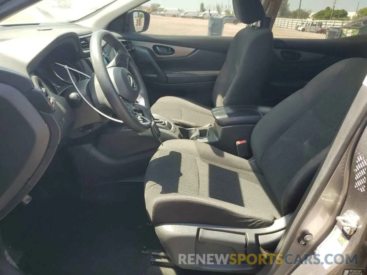 7 Photograph of a damaged car JN1BJ1CP2KW239833 NISSAN ROGUE 2019