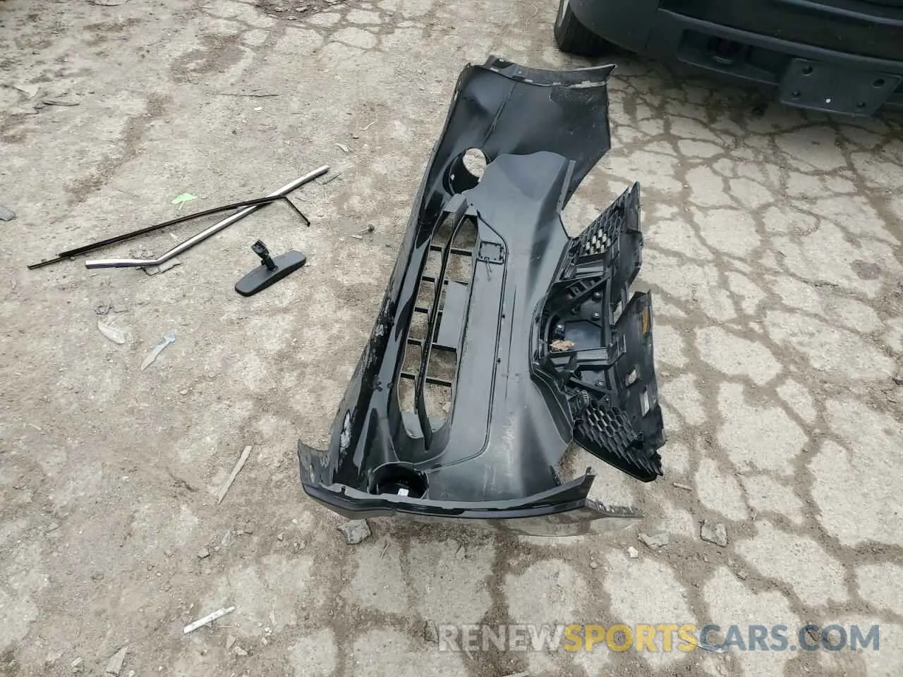 13 Photograph of a damaged car JN1BJ1CP2KW240416 NISSAN ROGUE 2019