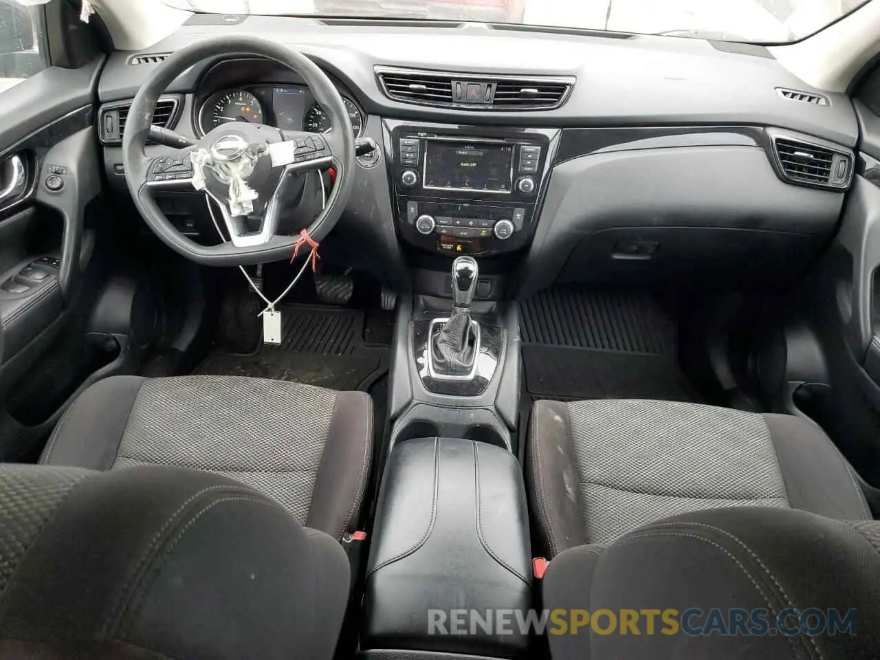 8 Photograph of a damaged car JN1BJ1CP2KW240416 NISSAN ROGUE 2019