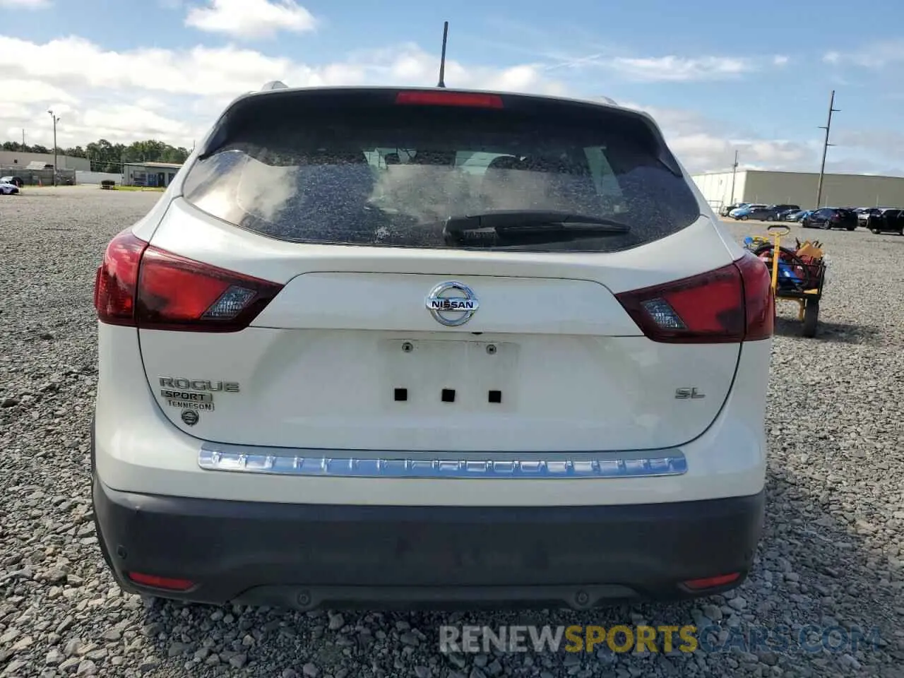 6 Photograph of a damaged car JN1BJ1CP2KW524273 NISSAN ROGUE 2019