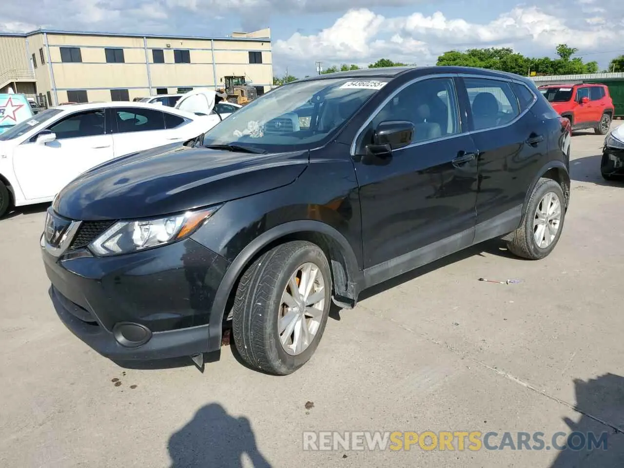 1 Photograph of a damaged car JN1BJ1CP2KW527447 NISSAN ROGUE 2019