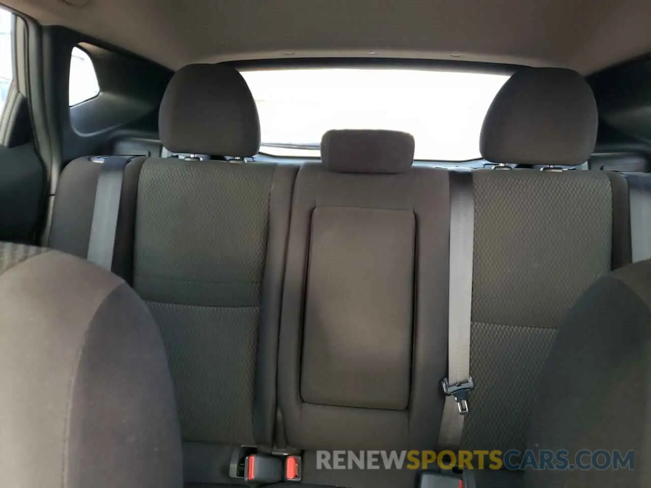 10 Photograph of a damaged car JN1BJ1CP3KW219140 NISSAN ROGUE 2019