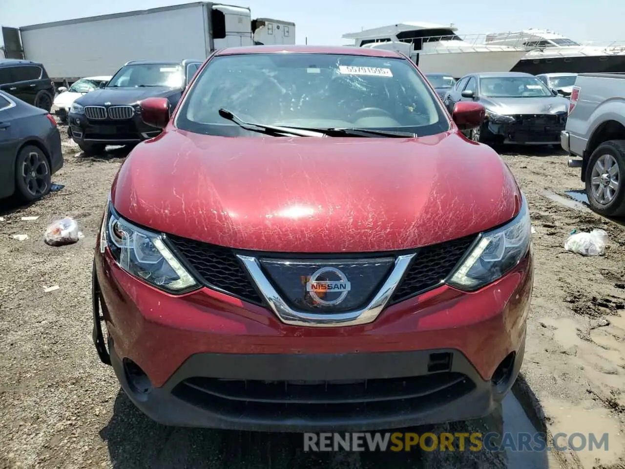 5 Photograph of a damaged car JN1BJ1CP3KW238688 NISSAN ROGUE 2019