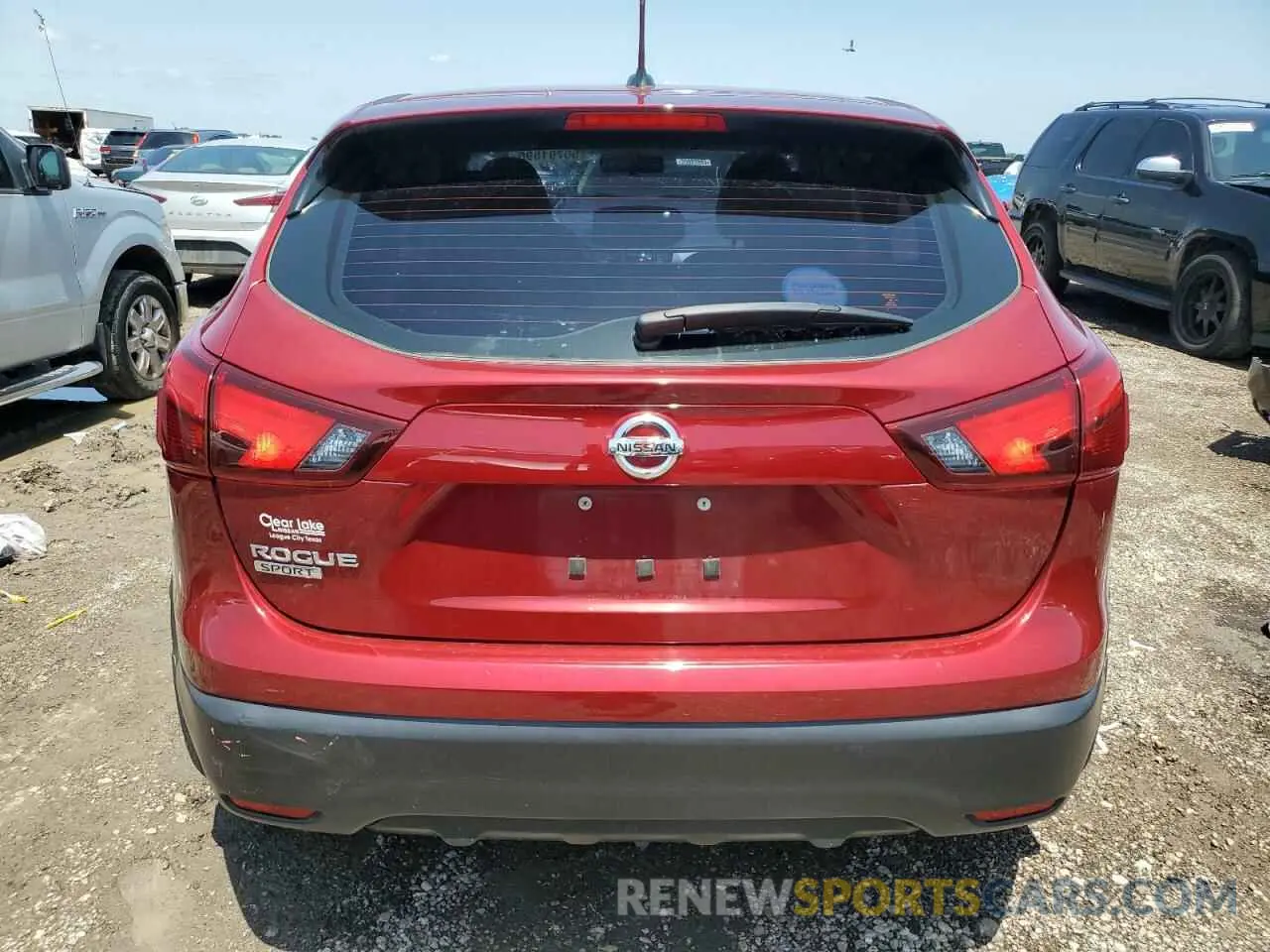 6 Photograph of a damaged car JN1BJ1CP3KW238688 NISSAN ROGUE 2019
