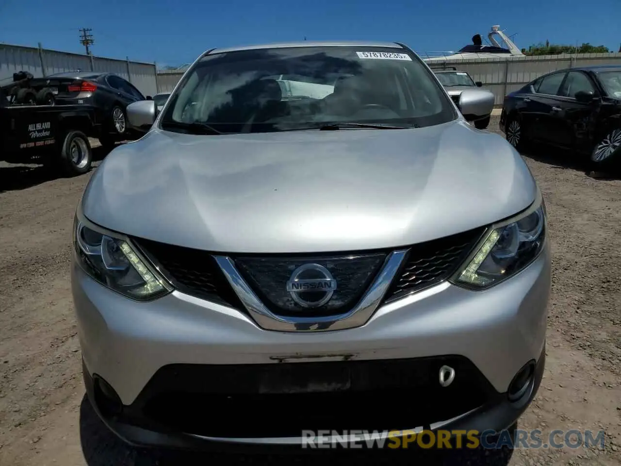 5 Photograph of a damaged car JN1BJ1CP4KW211483 NISSAN ROGUE 2019