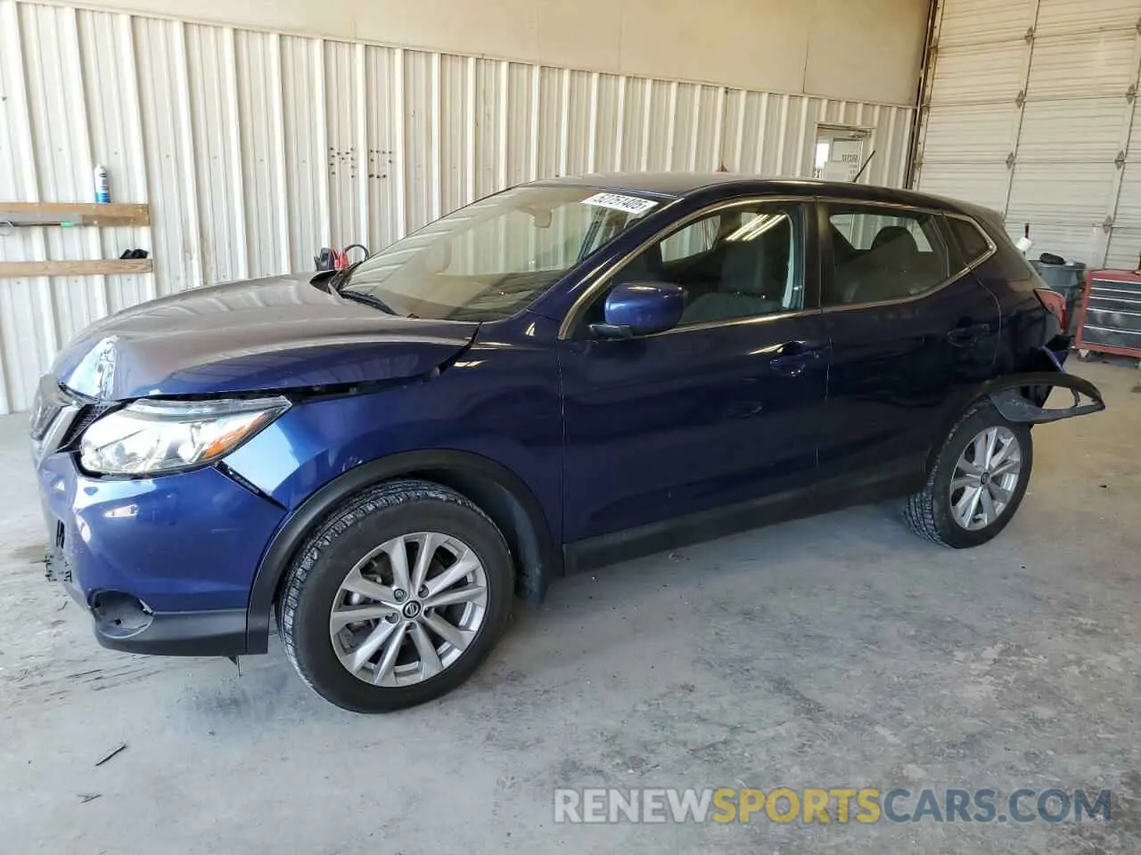 1 Photograph of a damaged car JN1BJ1CP4KW221138 NISSAN ROGUE 2019