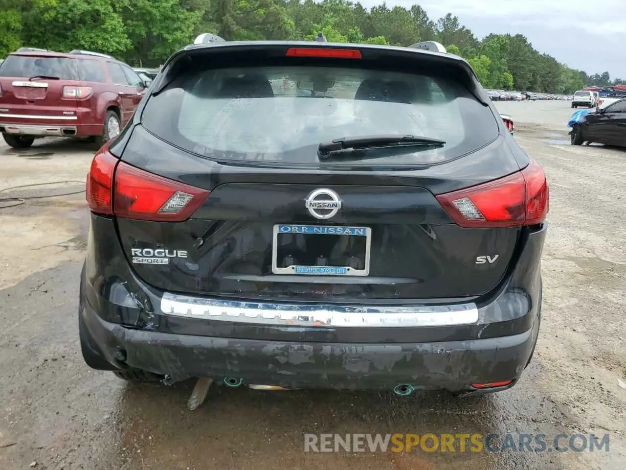 6 Photograph of a damaged car JN1BJ1CP4KW238005 NISSAN ROGUE 2019