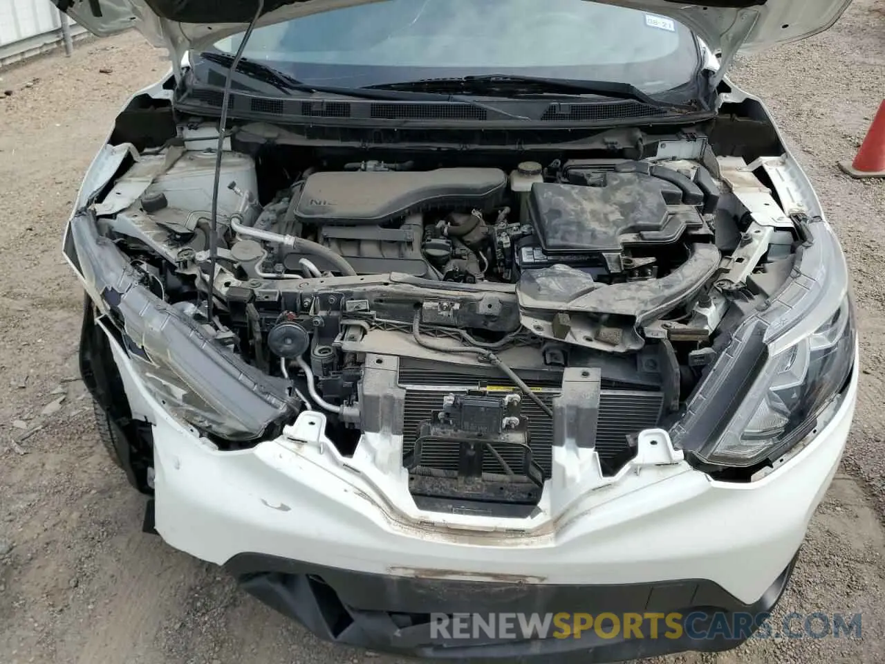 12 Photograph of a damaged car JN1BJ1CP5KW220435 NISSAN ROGUE 2019