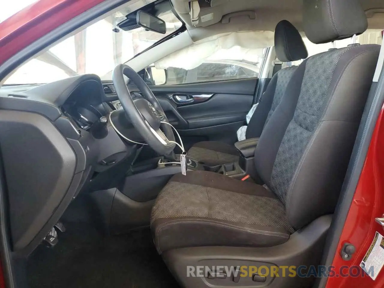 7 Photograph of a damaged car JN1BJ1CP5KW228762 NISSAN ROGUE 2019