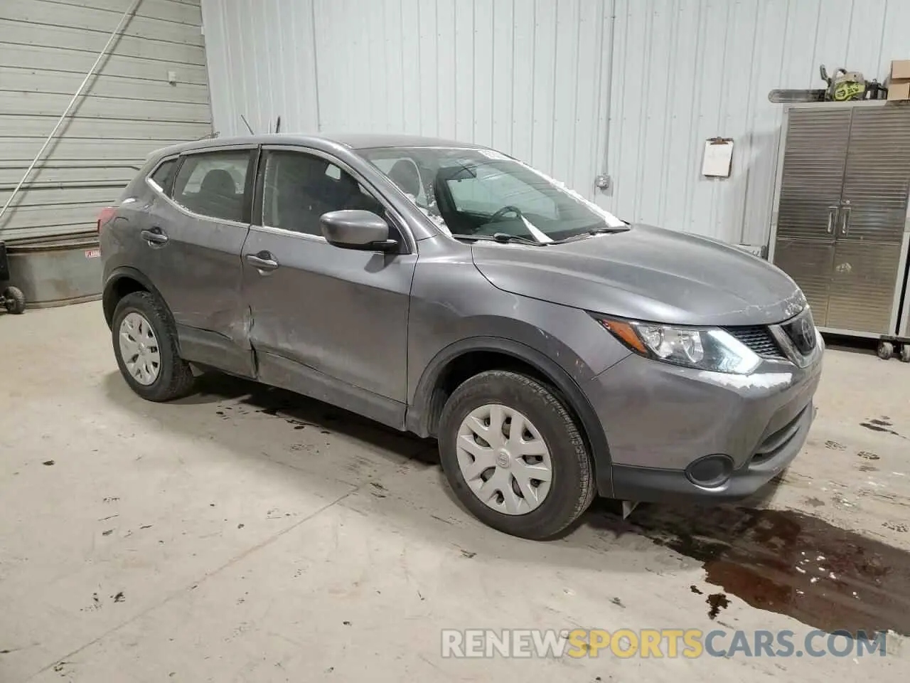 4 Photograph of a damaged car JN1BJ1CP5KW238966 NISSAN ROGUE 2019