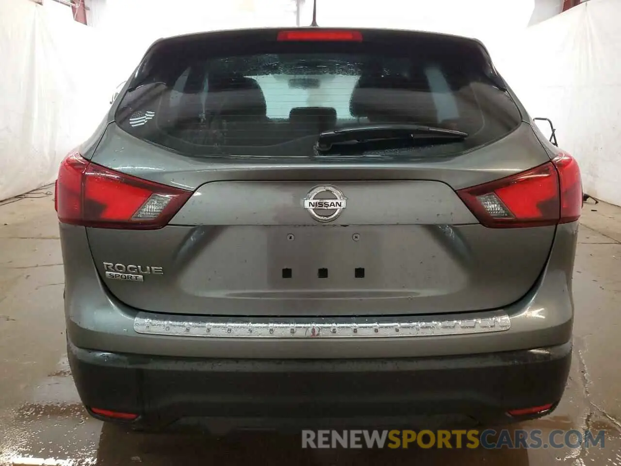 6 Photograph of a damaged car JN1BJ1CP5KW521464 NISSAN ROGUE 2019