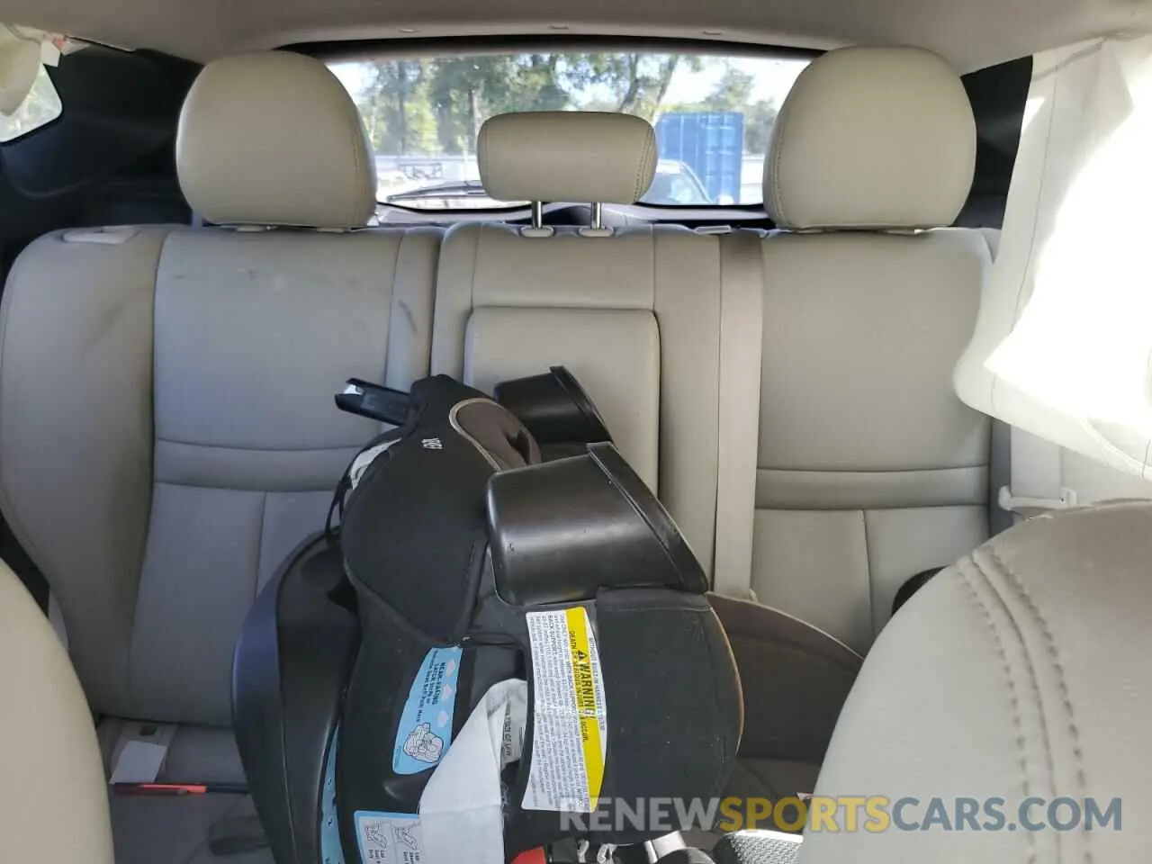 10 Photograph of a damaged car JN1BJ1CP5KW523912 NISSAN ROGUE 2019