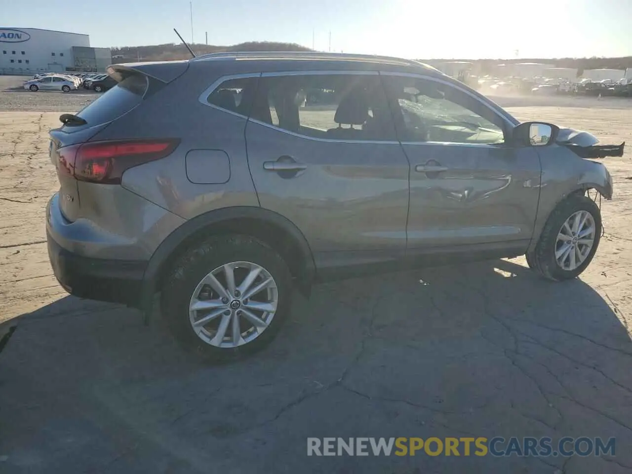 3 Photograph of a damaged car JN1BJ1CP6KW213221 NISSAN ROGUE 2019