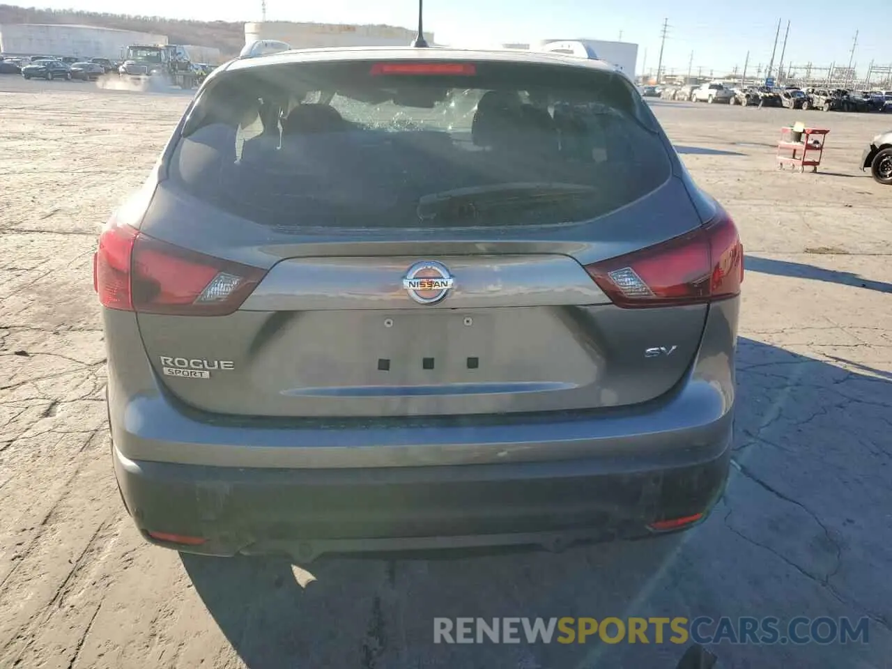 6 Photograph of a damaged car JN1BJ1CP6KW213221 NISSAN ROGUE 2019