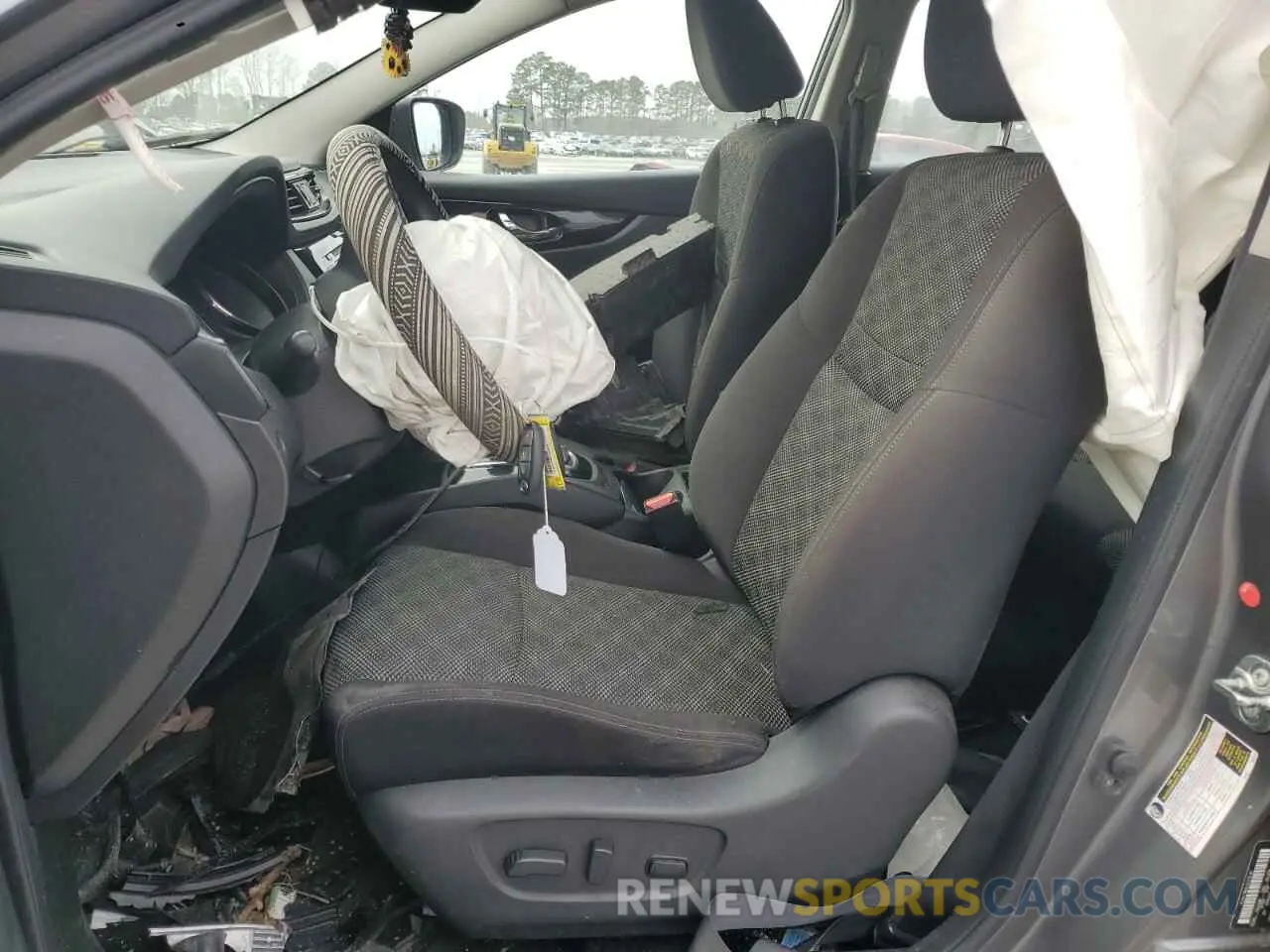 7 Photograph of a damaged car JN1BJ1CP6KW216412 NISSAN ROGUE 2019