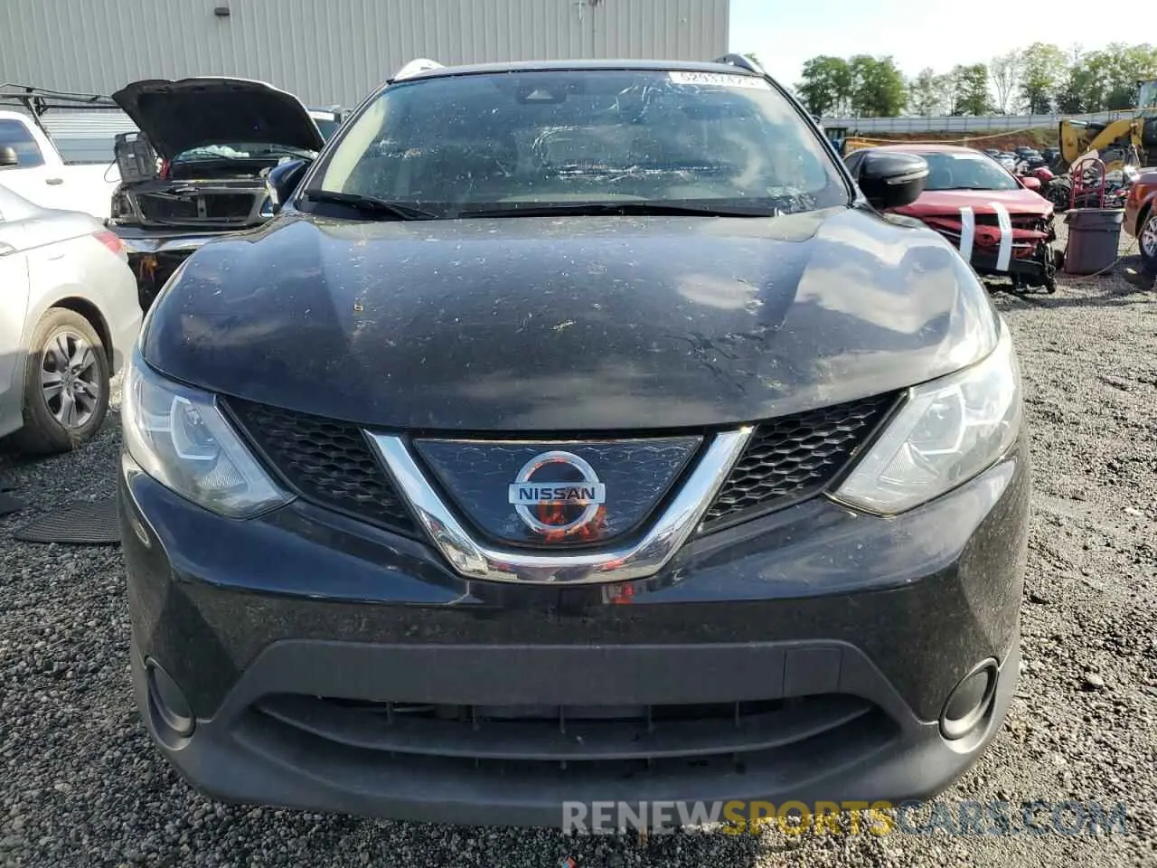 5 Photograph of a damaged car JN1BJ1CP6KW229161 NISSAN ROGUE 2019