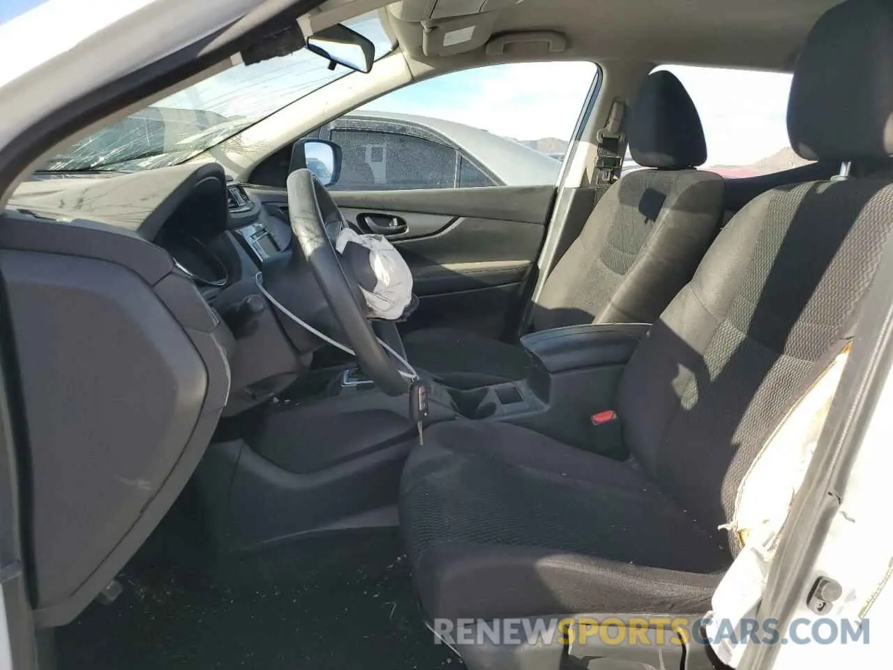 7 Photograph of a damaged car JN1BJ1CP6KW239348 NISSAN ROGUE 2019