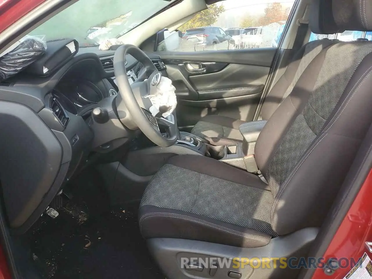 7 Photograph of a damaged car JN1BJ1CP6KW242119 NISSAN ROGUE 2019