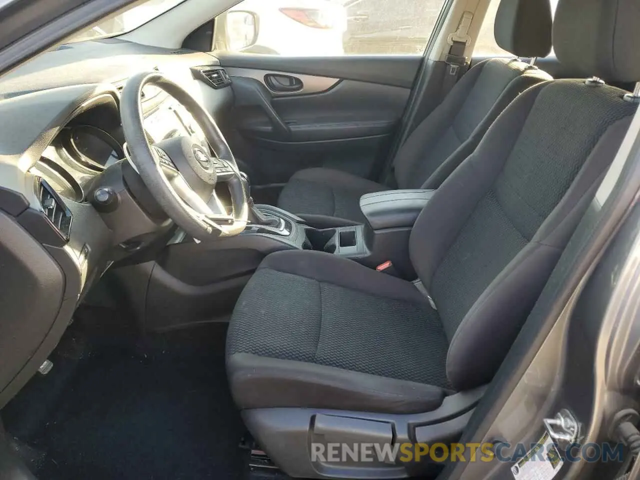 7 Photograph of a damaged car JN1BJ1CP6KW521599 NISSAN ROGUE 2019