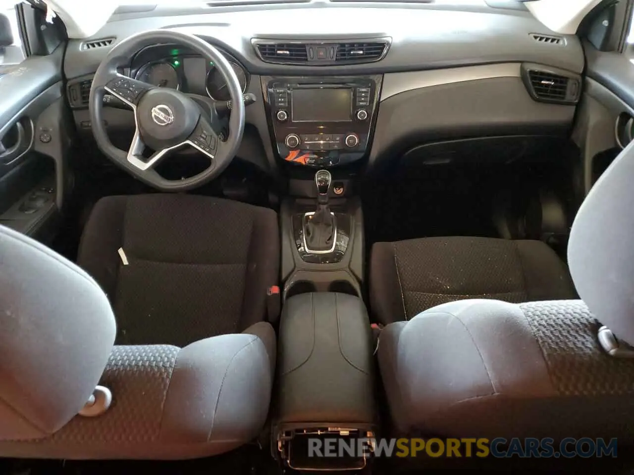 8 Photograph of a damaged car JN1BJ1CP7KW217083 NISSAN ROGUE 2019