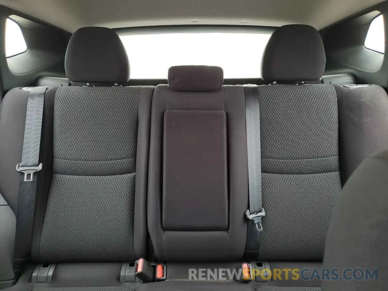 10 Photograph of a damaged car JN1BJ1CP7KW529176 NISSAN ROGUE 2019