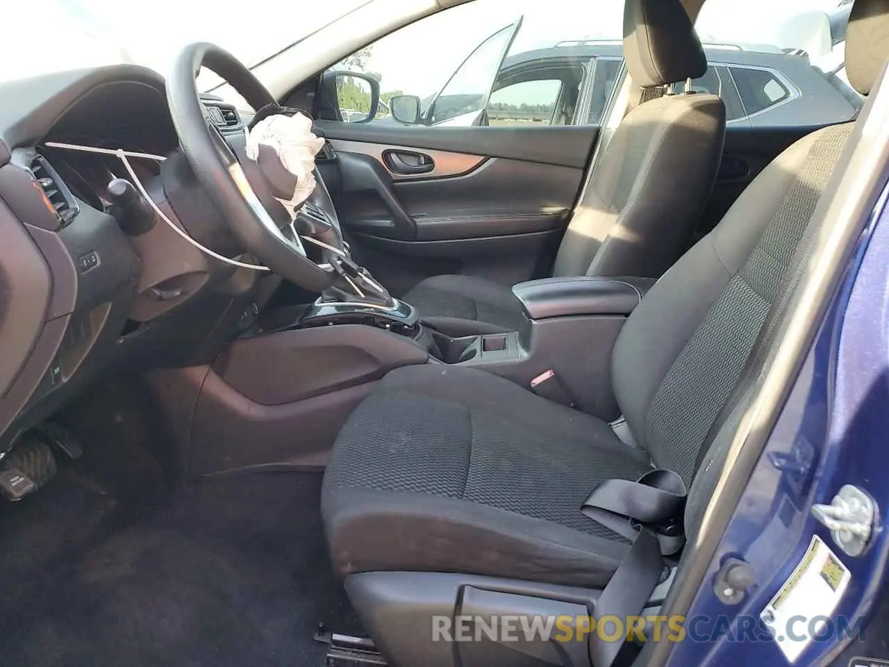7 Photograph of a damaged car JN1BJ1CP8KW215021 NISSAN ROGUE 2019