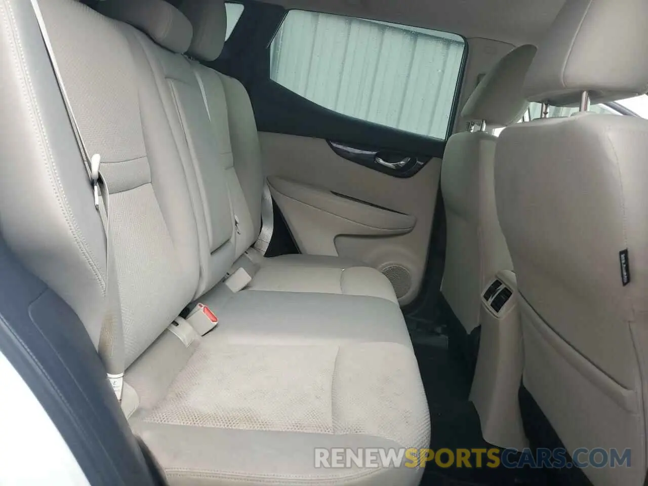 11 Photograph of a damaged car JN1BJ1CP8KW222194 NISSAN ROGUE 2019