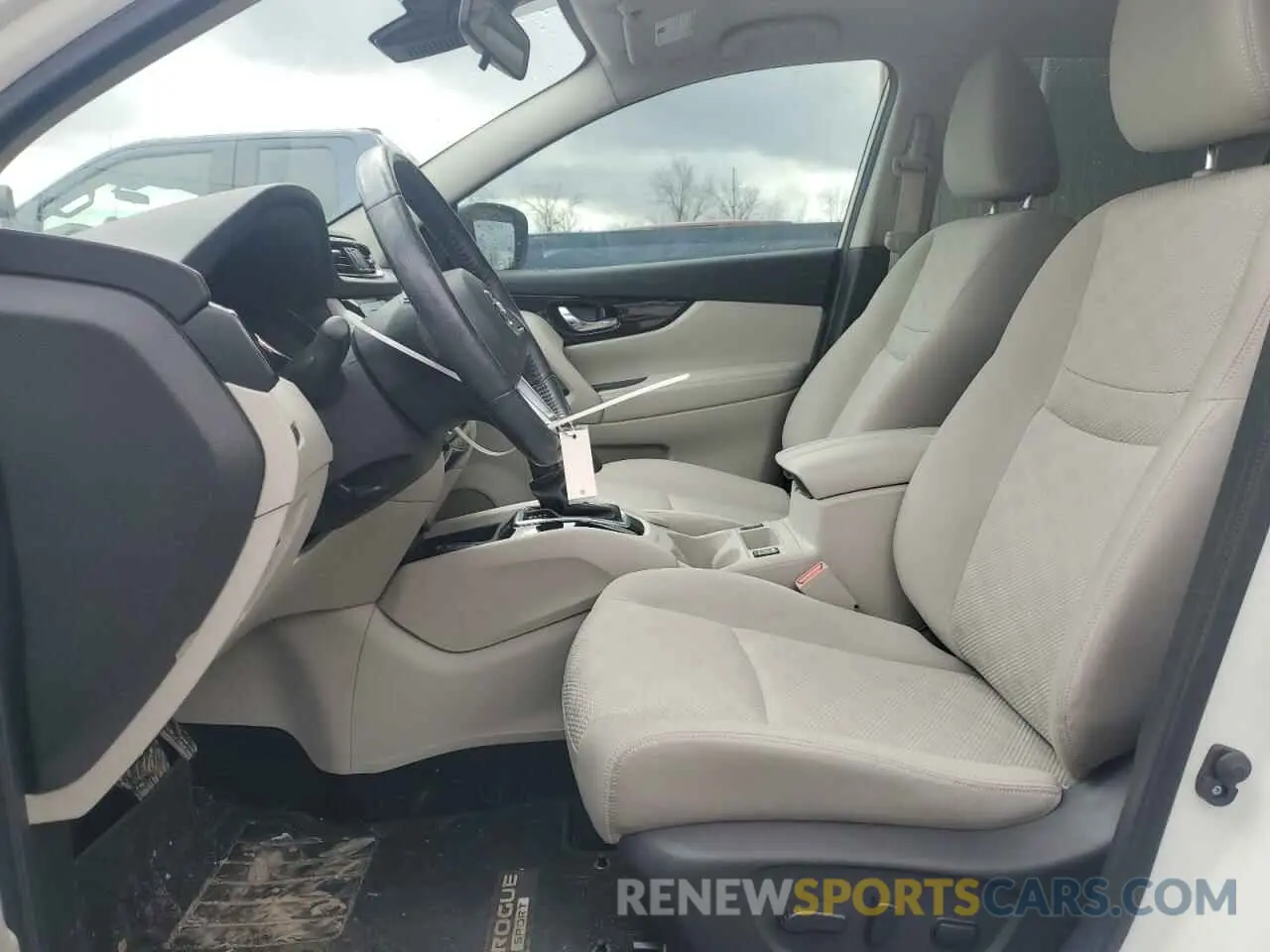 7 Photograph of a damaged car JN1BJ1CP8KW222194 NISSAN ROGUE 2019