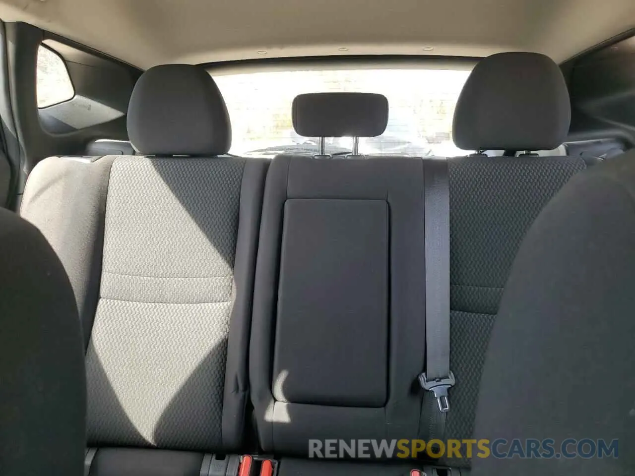 10 Photograph of a damaged car JN1BJ1CP8KW222311 NISSAN ROGUE 2019