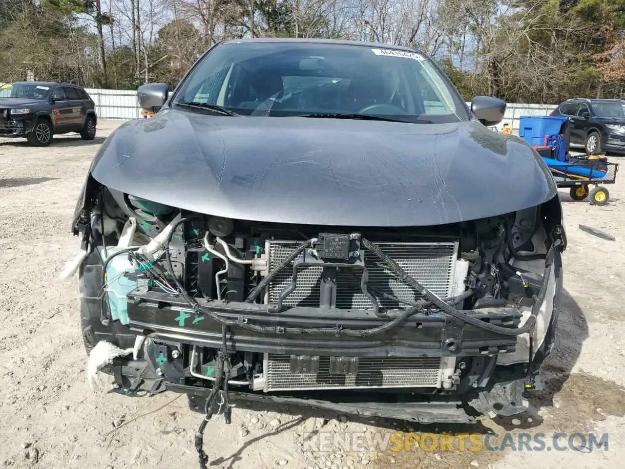 5 Photograph of a damaged car JN1BJ1CP8KW222311 NISSAN ROGUE 2019