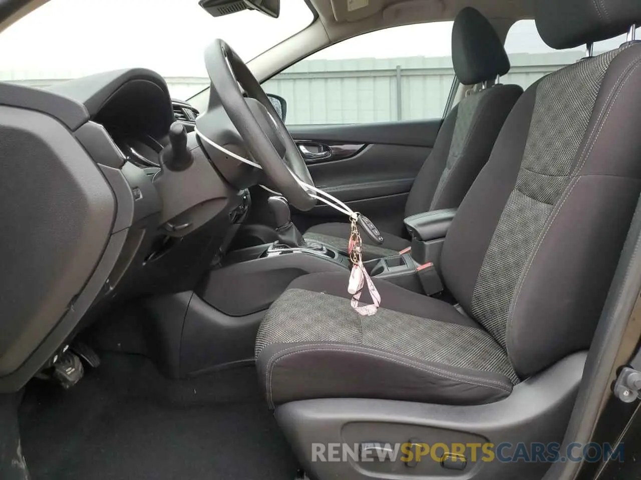 7 Photograph of a damaged car JN1BJ1CP8KW240114 NISSAN ROGUE 2019