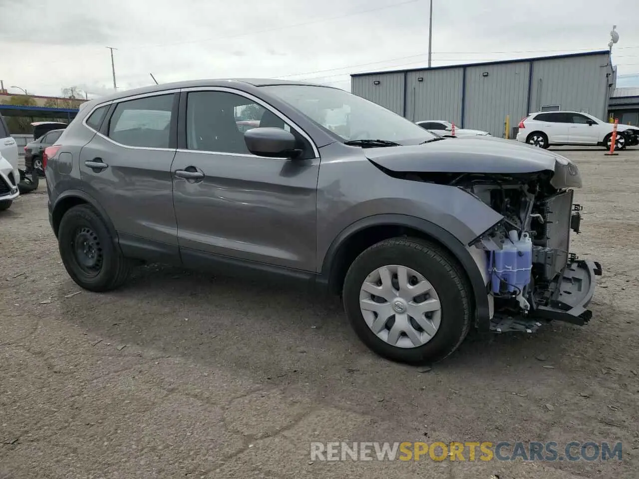 4 Photograph of a damaged car JN1BJ1CP8KW241263 NISSAN ROGUE 2019