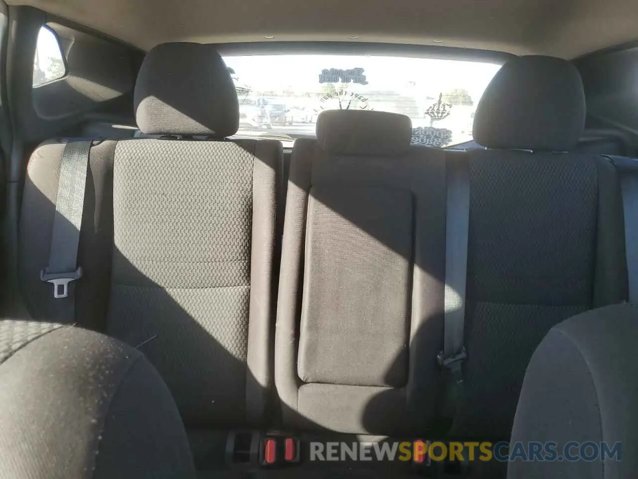 10 Photograph of a damaged car JN1BJ1CP9KW228831 NISSAN ROGUE 2019