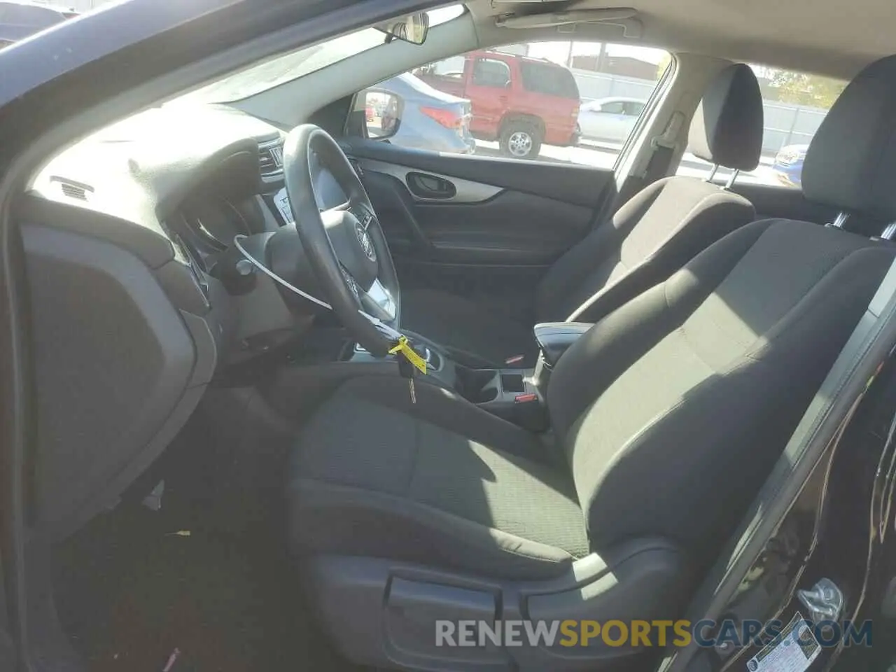 7 Photograph of a damaged car JN1BJ1CP9KW228831 NISSAN ROGUE 2019