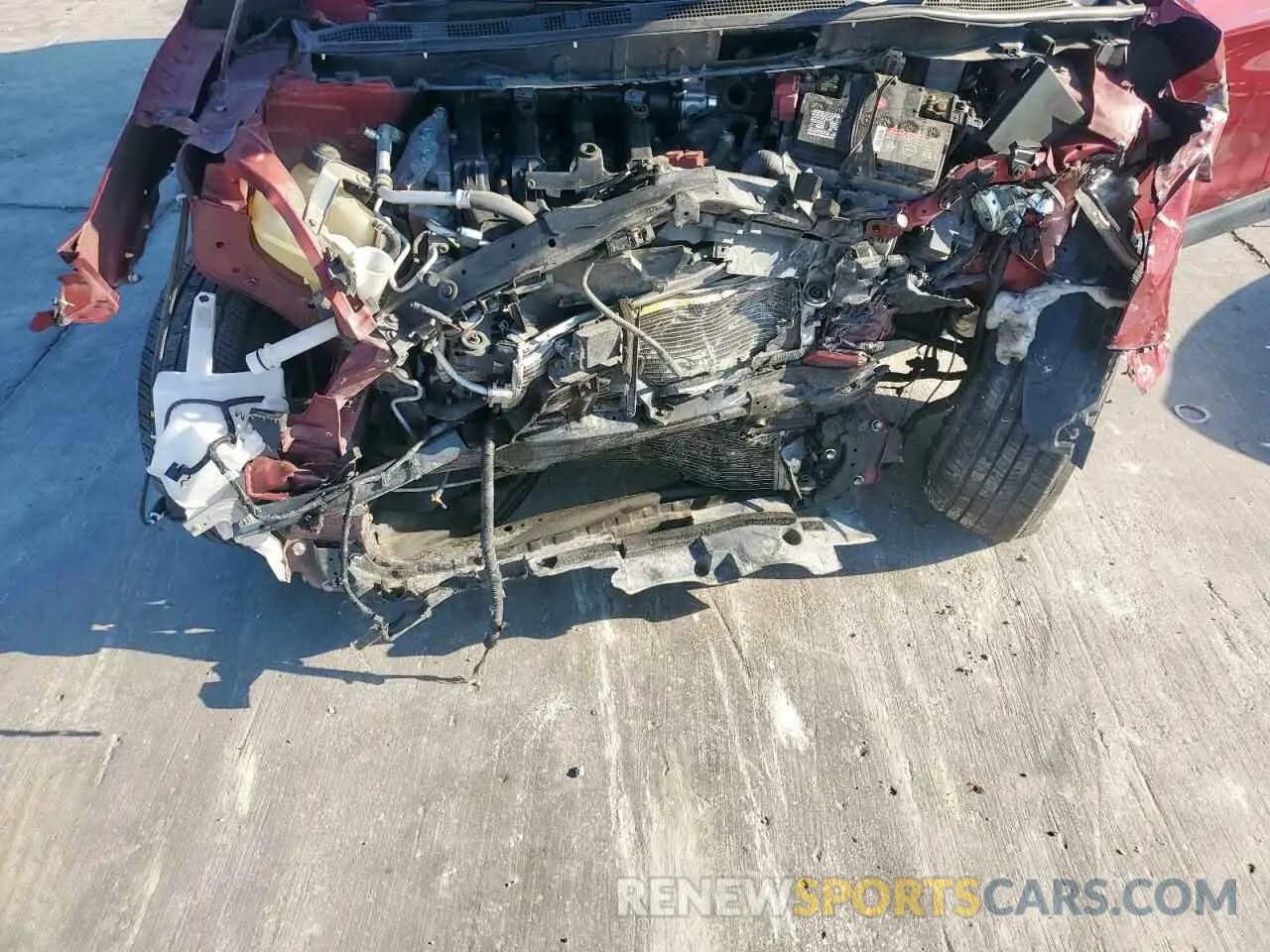 12 Photograph of a damaged car JN1BJ1CP9KW232605 NISSAN ROGUE 2019