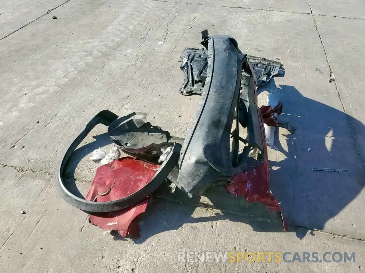 13 Photograph of a damaged car JN1BJ1CP9KW232605 NISSAN ROGUE 2019