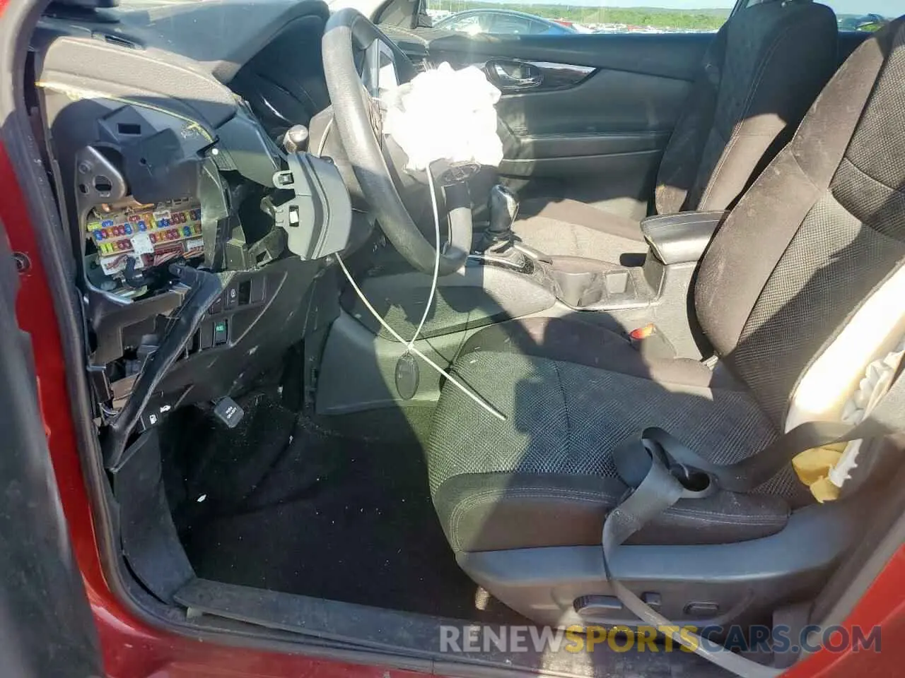 7 Photograph of a damaged car JN1BJ1CP9KW232605 NISSAN ROGUE 2019
