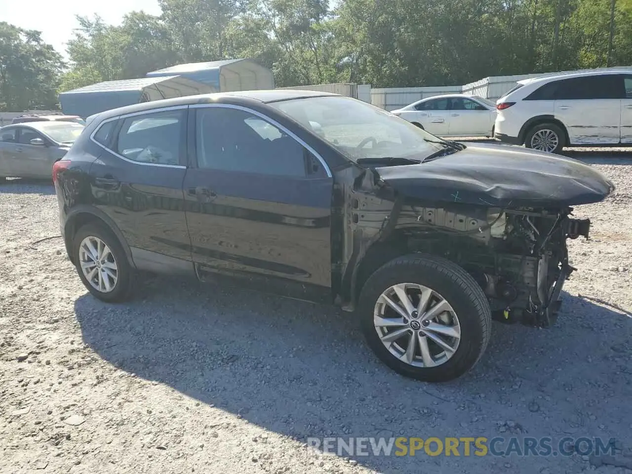 4 Photograph of a damaged car JN1BJ1CP9KW522536 NISSAN ROGUE 2019