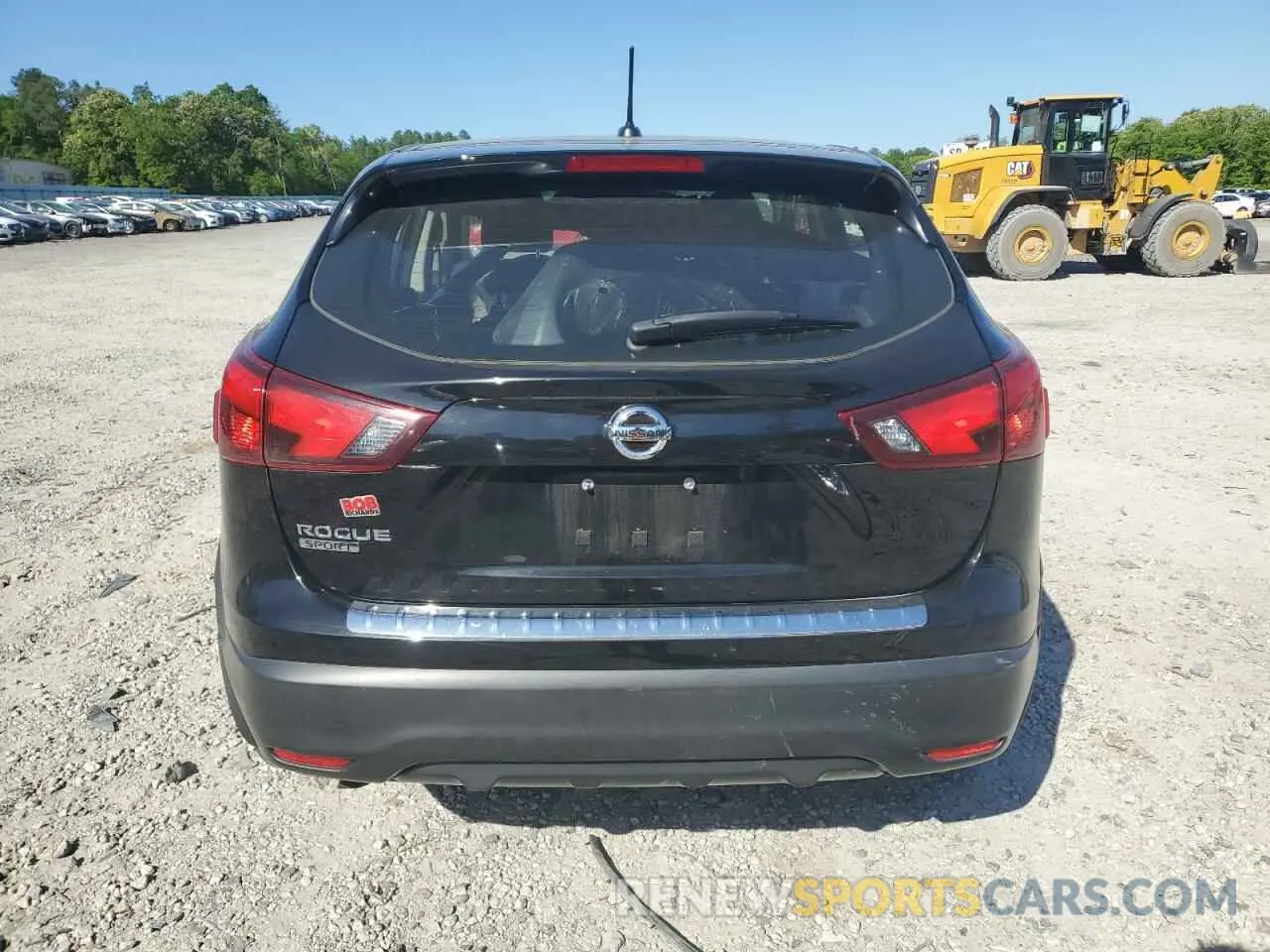 6 Photograph of a damaged car JN1BJ1CP9KW522536 NISSAN ROGUE 2019