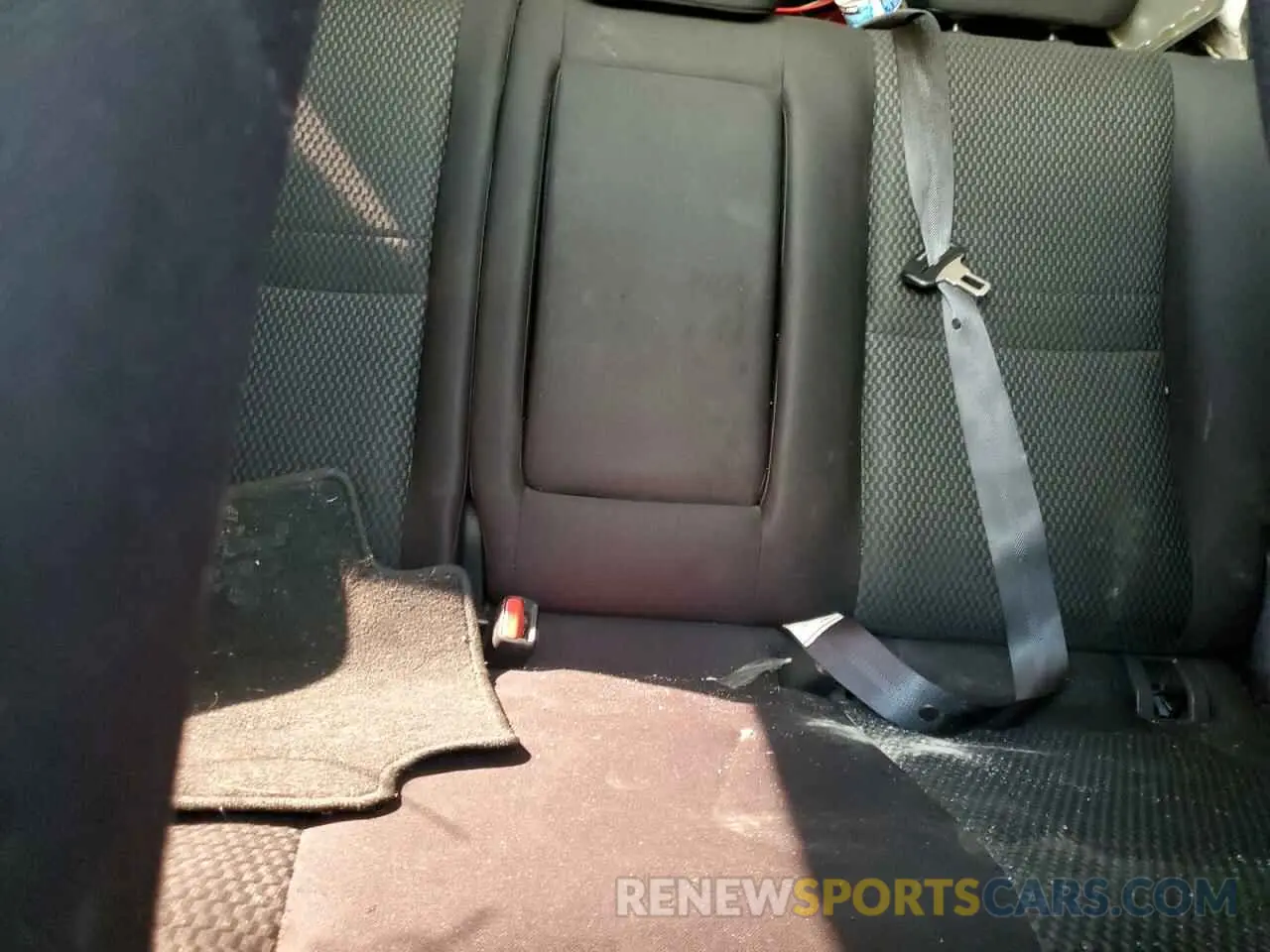 10 Photograph of a damaged car JN1BJ1CP9KW525727 NISSAN ROGUE 2019