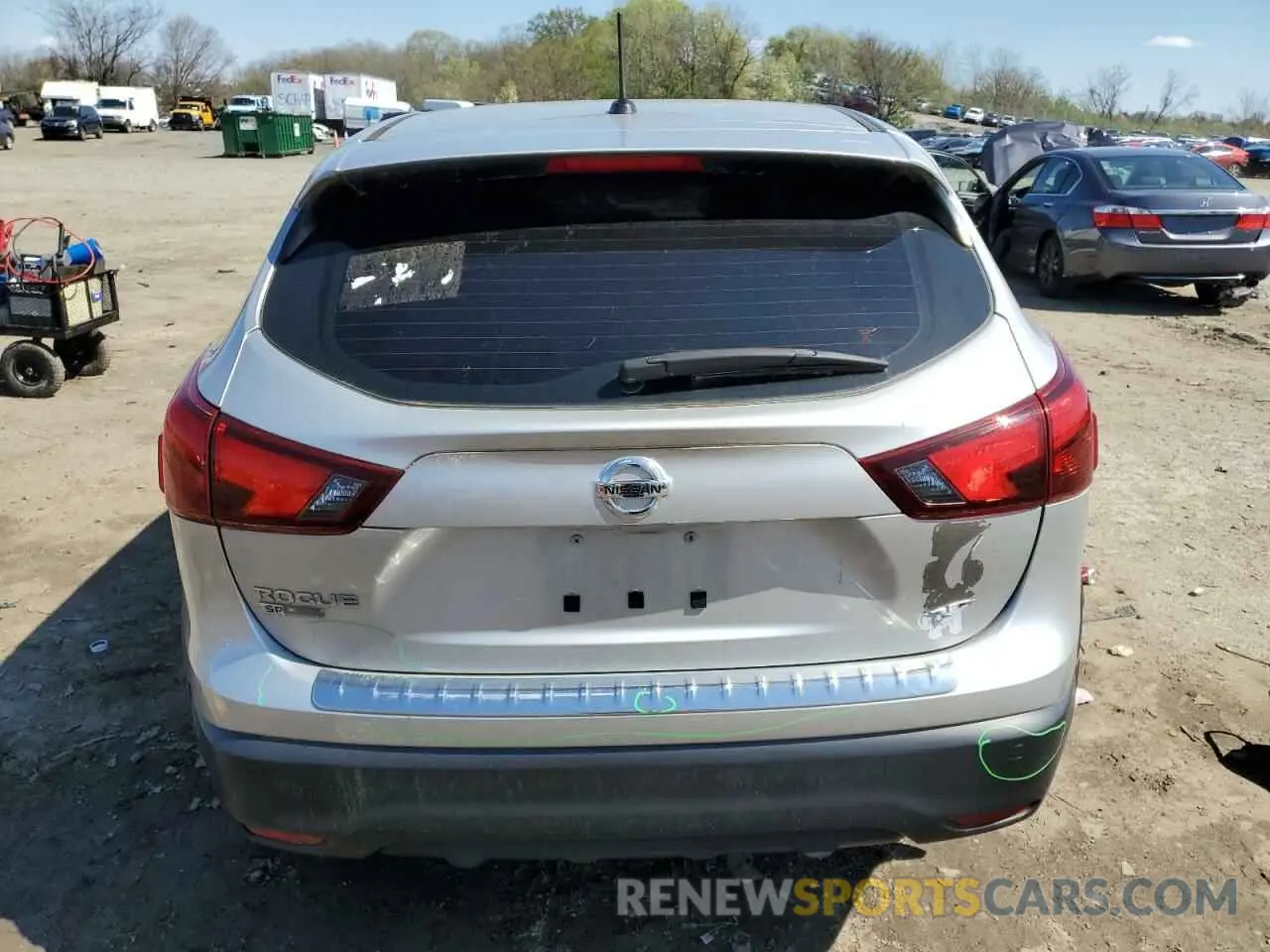 6 Photograph of a damaged car JN1BJ1CP9KW525727 NISSAN ROGUE 2019