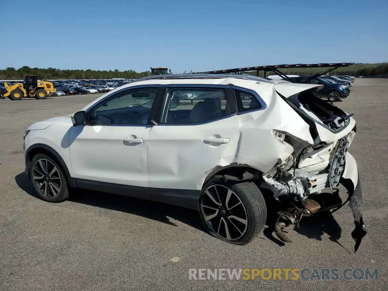 2 Photograph of a damaged car JN1BJ1CR0KW310822 NISSAN ROGUE 2019