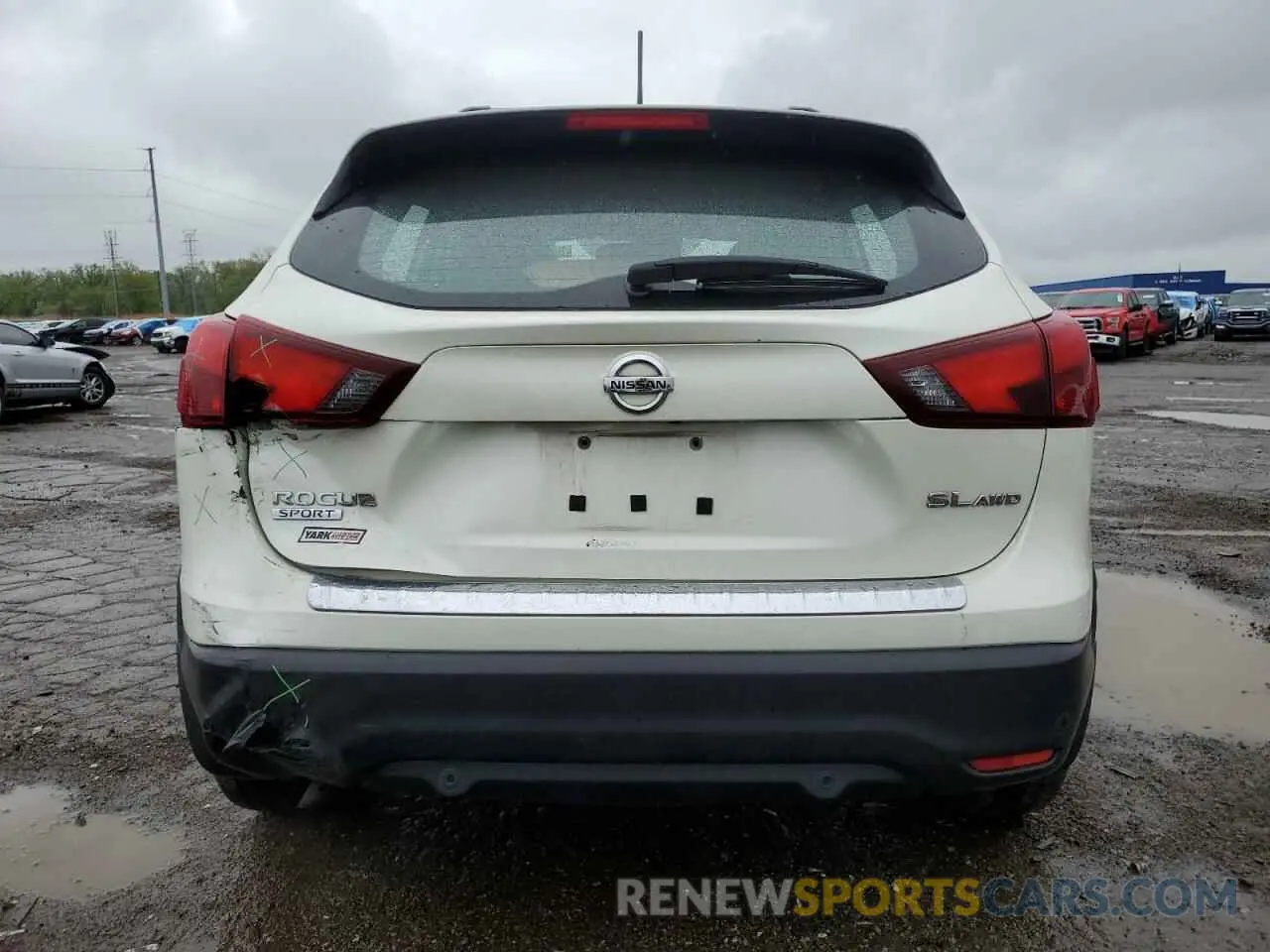 6 Photograph of a damaged car JN1BJ1CR0KW318483 NISSAN ROGUE 2019